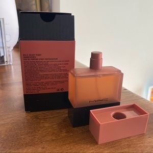 Mac perfume velvet teddy